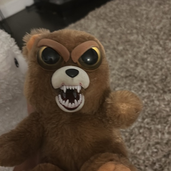 A bear that can bite toy - Picture 2 of 2